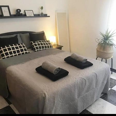 Habitacion 3 - 3 Planta Sin Ascensor En Piso Compartido No Es Piso Entero! 푸엔히롤라 외부 사진
